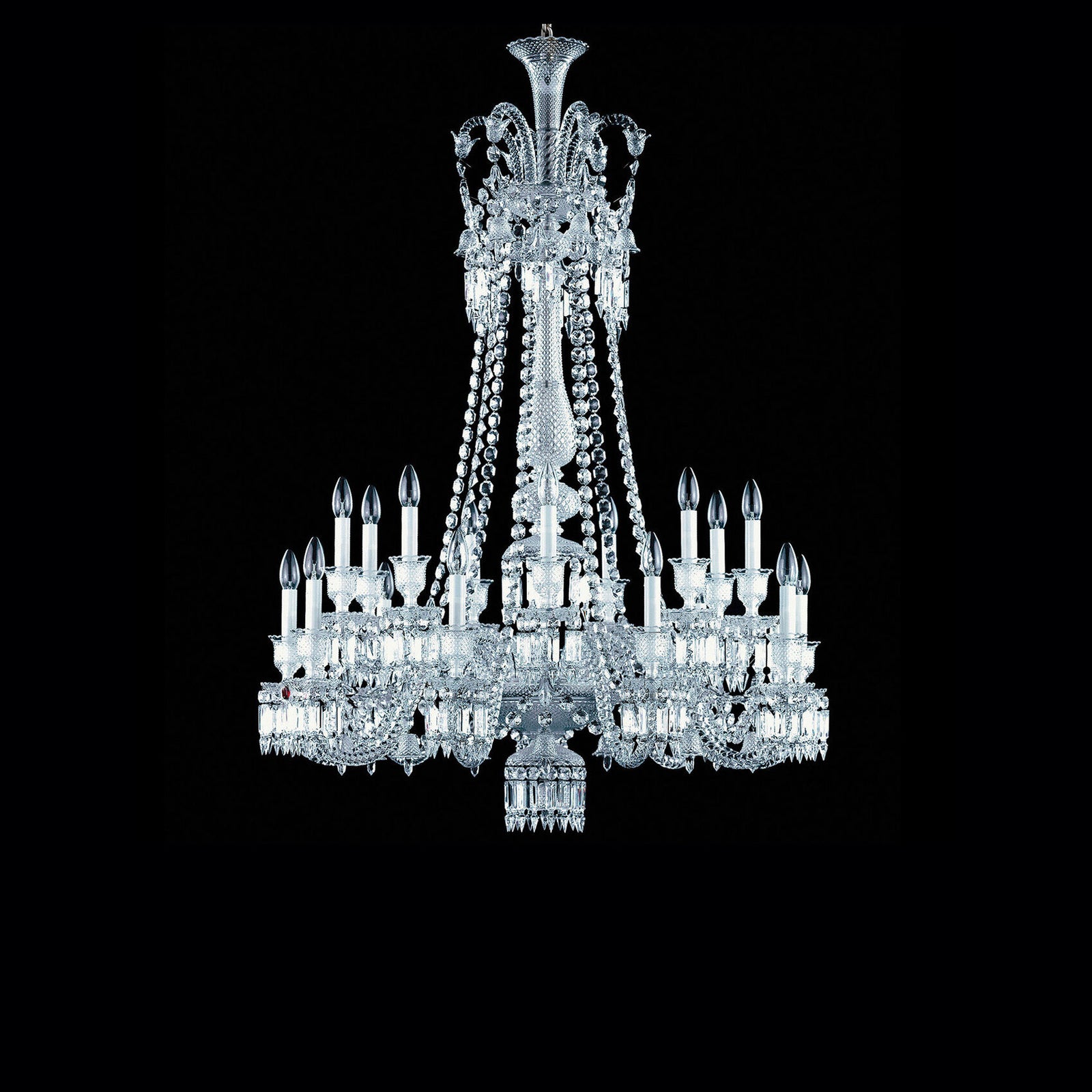 Zénith Chandelier 18L Long